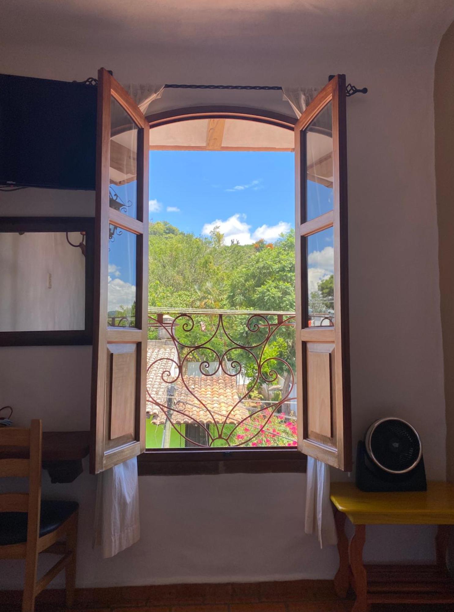 Casa Miguel Arcangel Hotel